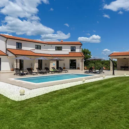 Sun Istria Villa *