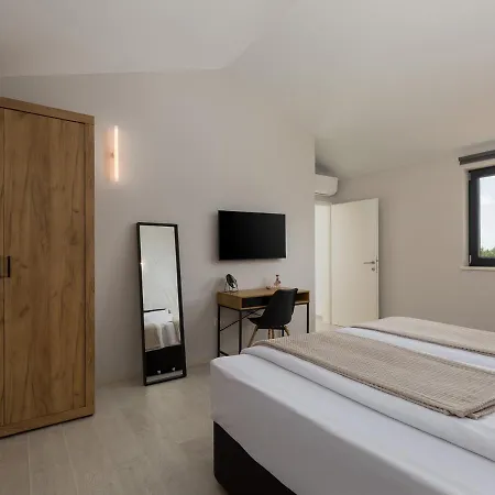 Sun Istria Vila *